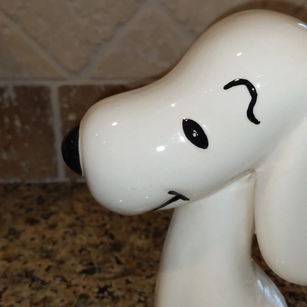 Vintage Snoopy Figurine Peanuts Ceramic Hand Painted Mold Glazed Black White - Picture 6 of 7